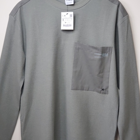 Zara Textured  Pocket T-shirt - Picture 5 of 5